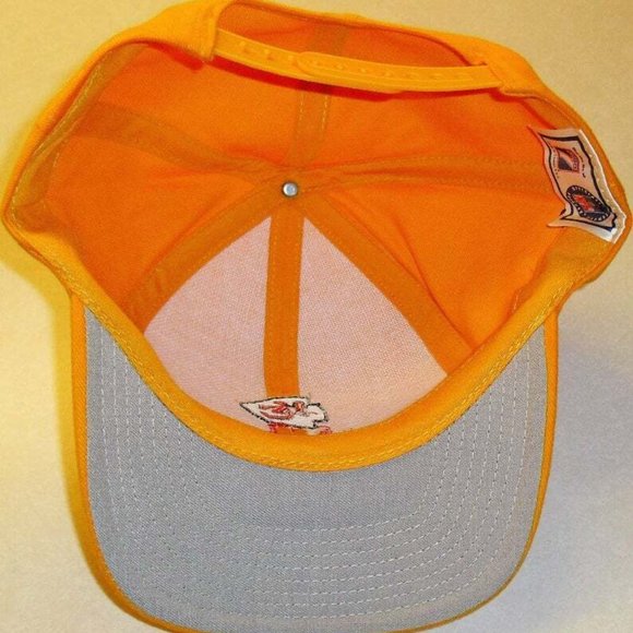 Kansas City Chiefs Logo 7 Mens Vintage Yellow snapback hat New Nfl - Picture 2 of 4